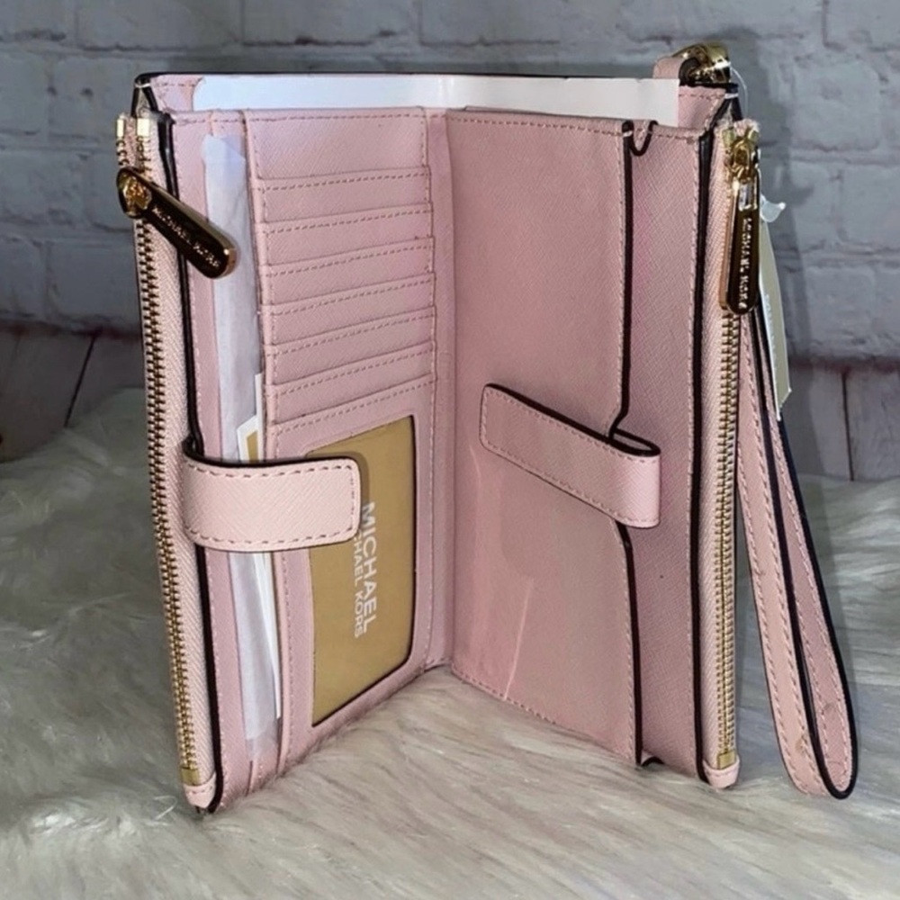 Michael Kors SANDRINE STUD Crossbody/JET SET TRAVEL Wallet 2pc Set - Picture 7 of 8